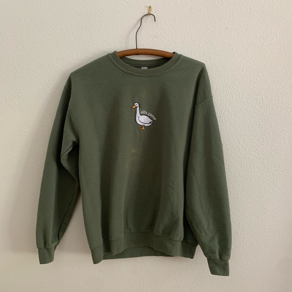 Silly goose olive green crewmeck unisex medium